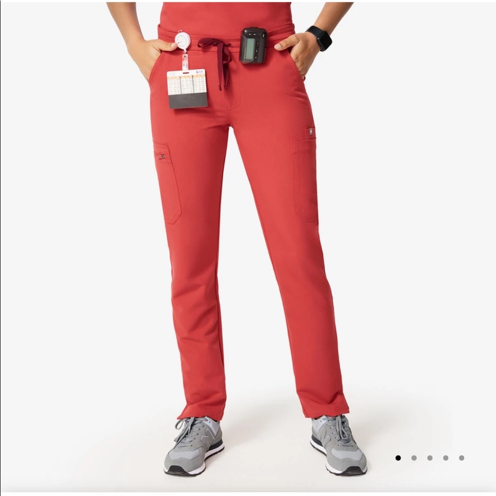 FIGS Yola Skinny Scrub Pants in Clay